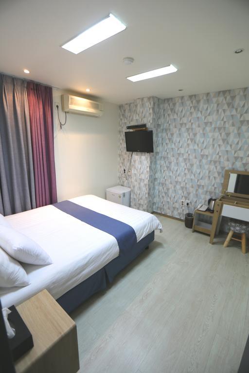 Must Stay Hotel Myeongdong Seoul Exterior foto