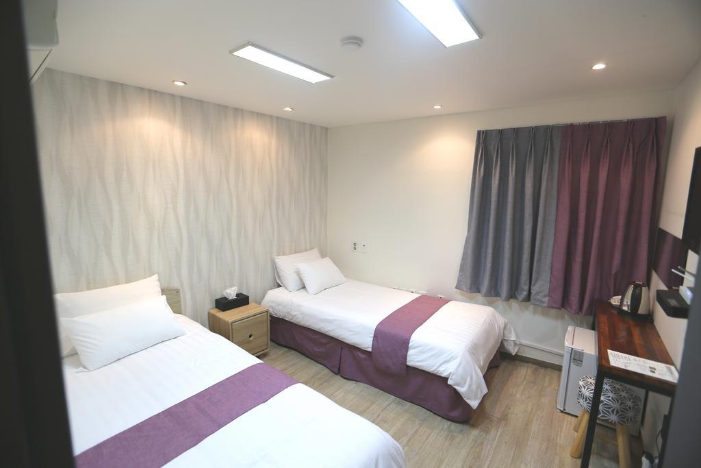Must Stay Hotel Myeongdong Seoul Exterior foto